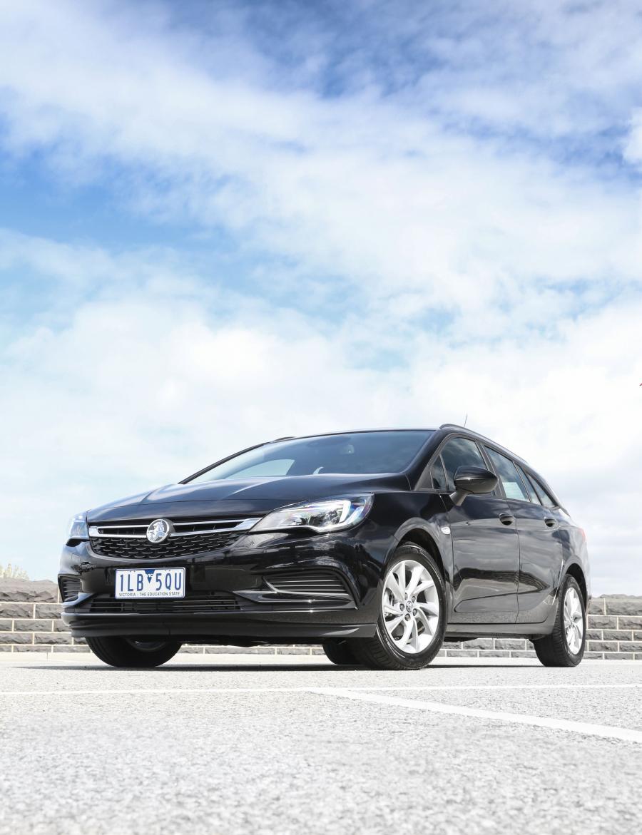  Holden Astra Sportwagon 2017 года  (фото 5 из 8)
